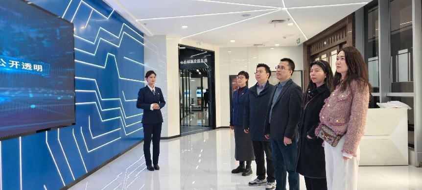深化院企合作，共推数字技术创新 ——1683168诸侯快讯官网电气学院负责人一行到丝路创远（甘肃）科技有限公司调研
