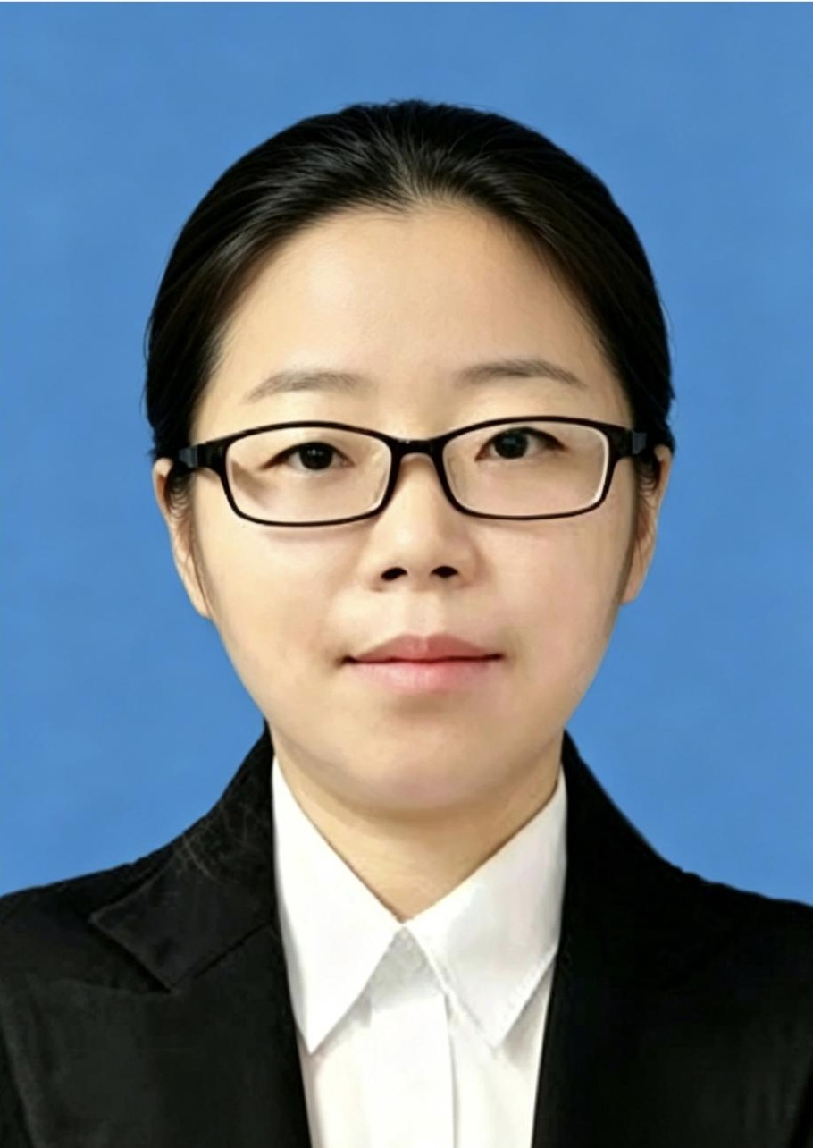 张显月
