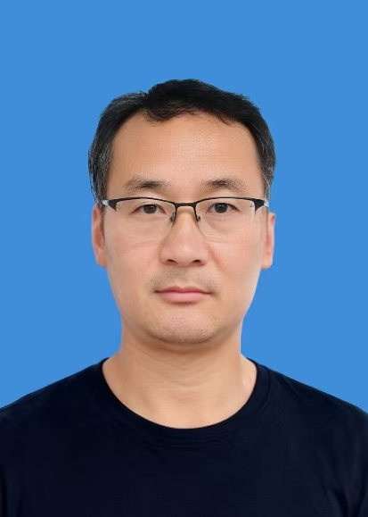 ​顾秉辉