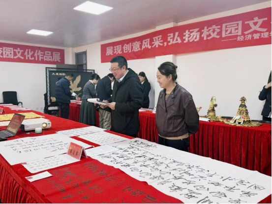 【笔墨绘青春 创意筑华章】——我院首届校园文化作品赛精彩收官