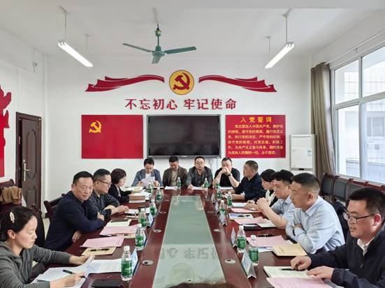 说明: b6bab82f4bf4a192aaf9e1d6ebc7ad72