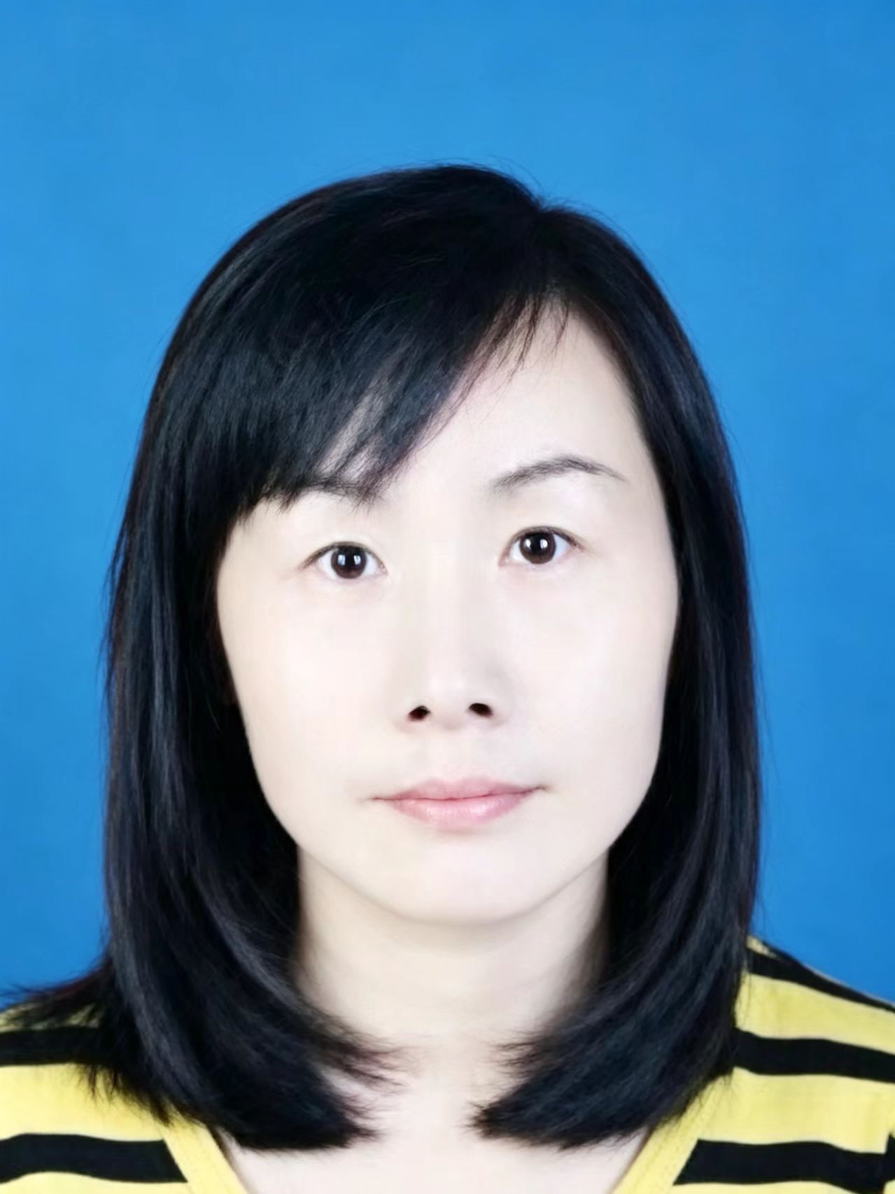 郝立红
