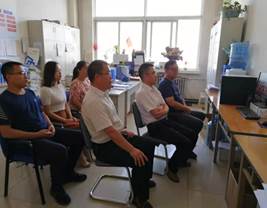 说明: 说明: C:\Users\dell\Desktop\建党100周年新闻稿\教师.jpg