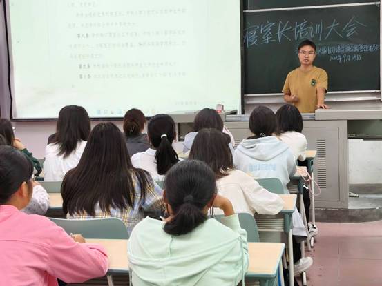 说明: B{[]%E6WMRM8X0QU_[}JTKM_tmb